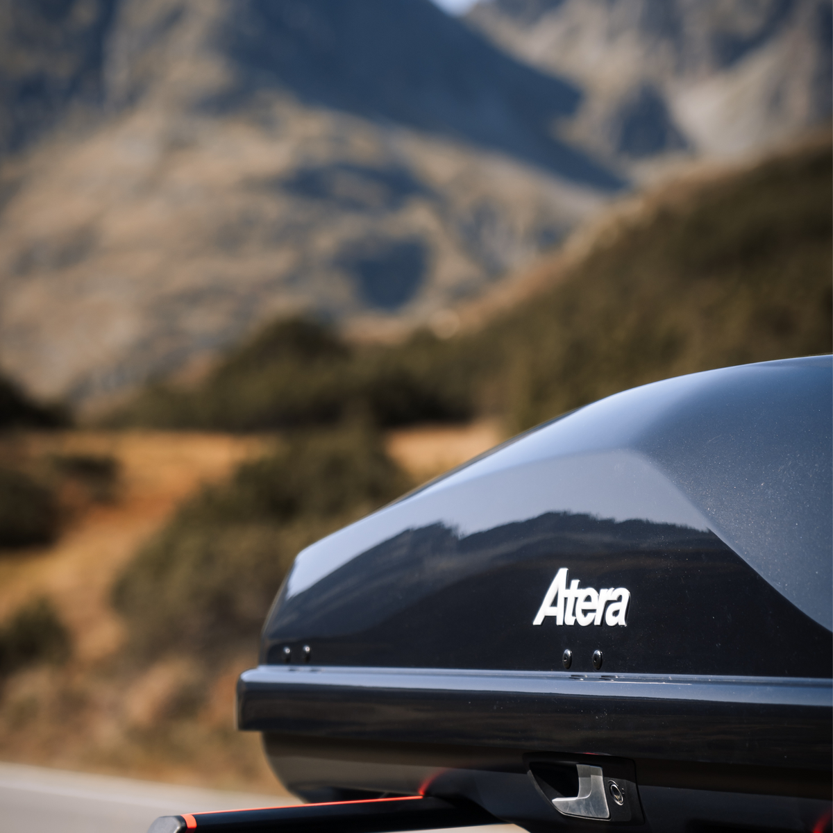 Atera Dachbox Casar L Brilliant Black - Lifestyle 4