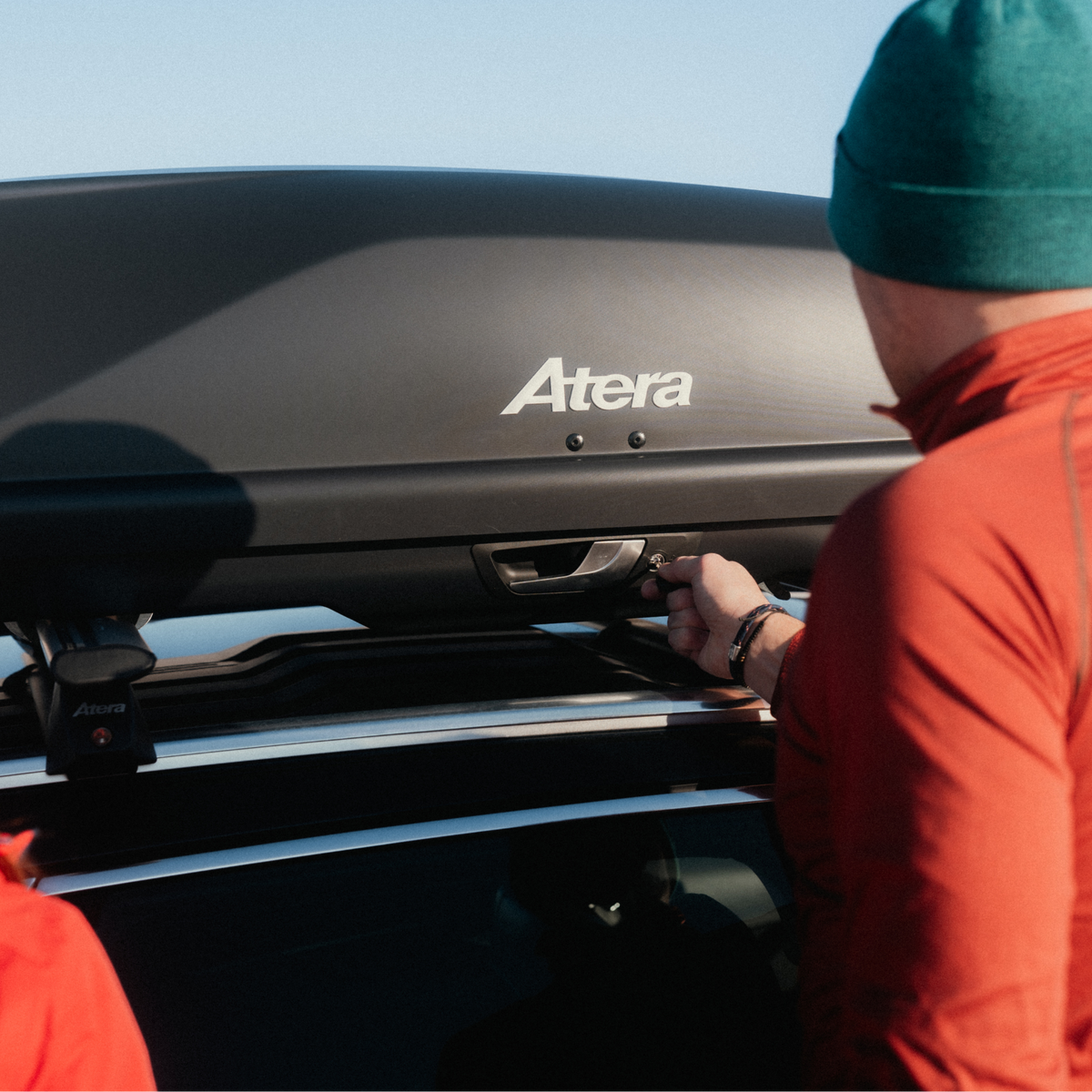 Atera Dachbox Casar L Lava - Lifestyle 2