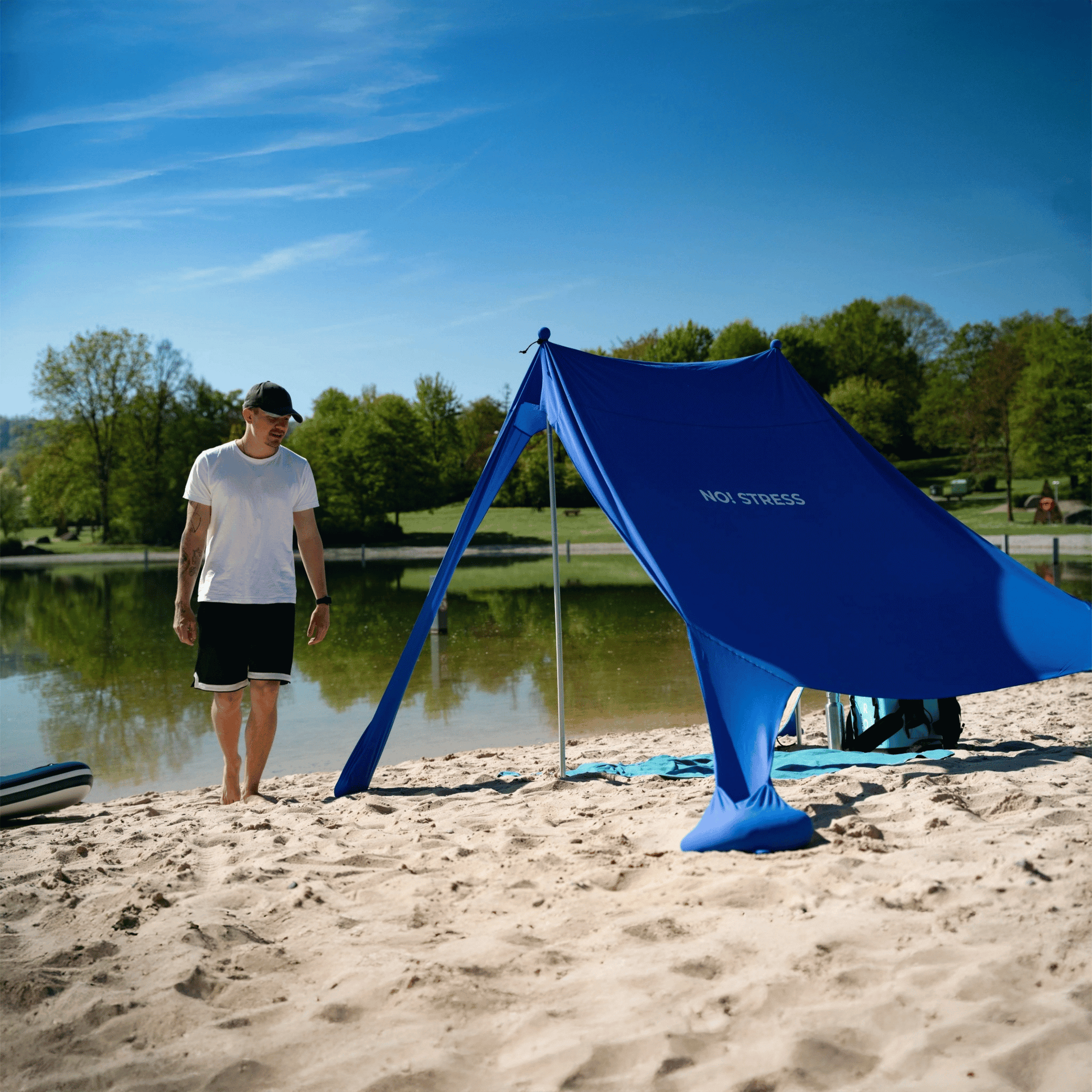 No Stress Strandzelt mit UPF 50+ Sonnensegel 210x 200 cm bis 4 Personen