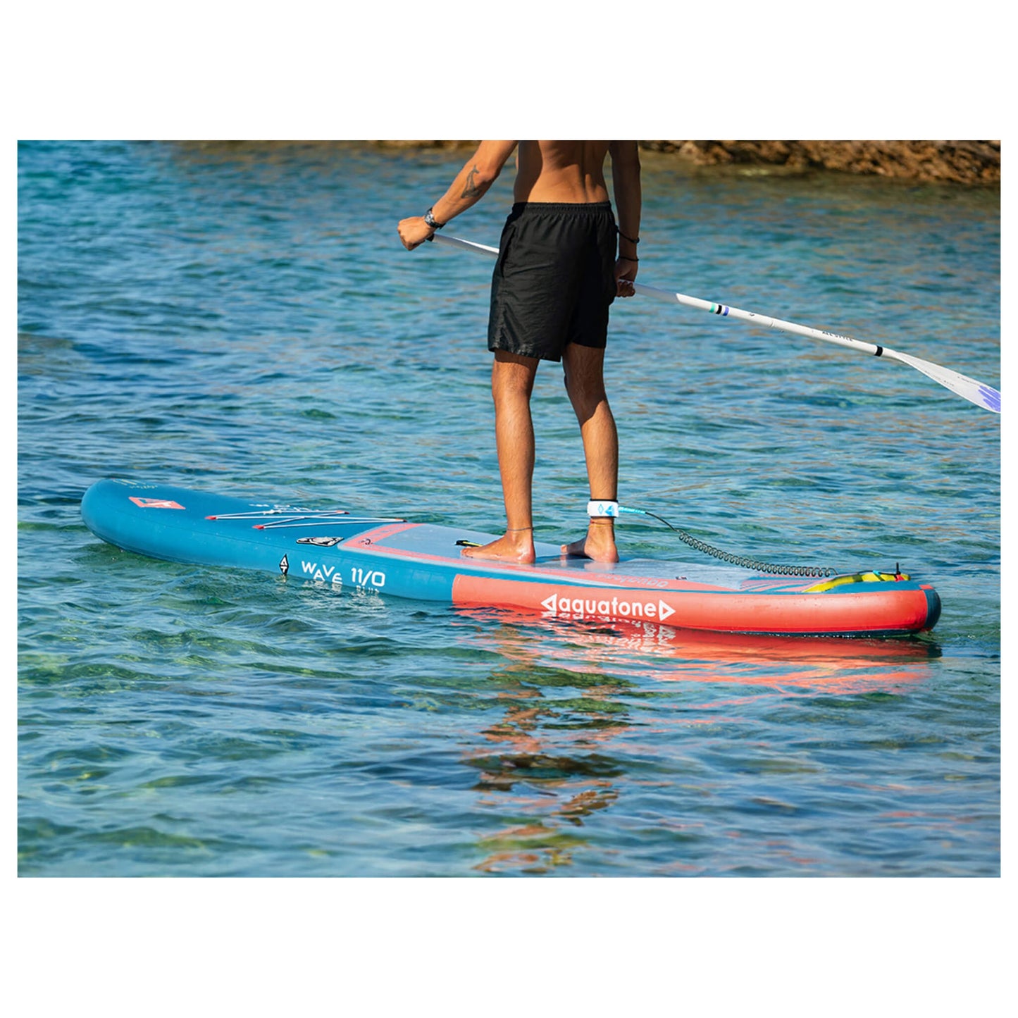 Aquatone Wave Plus 11'0" x 32" Sup Board Set