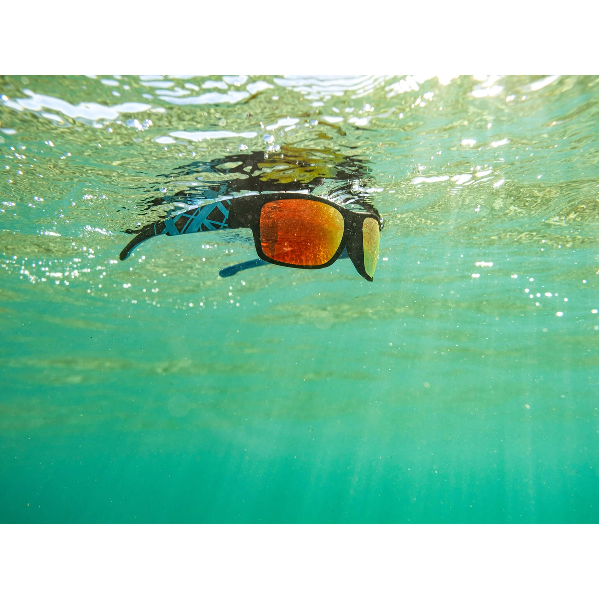Aztron Avatar X2 H20 Floating Polarize Active schwimmfähige Sonnenbrille grün