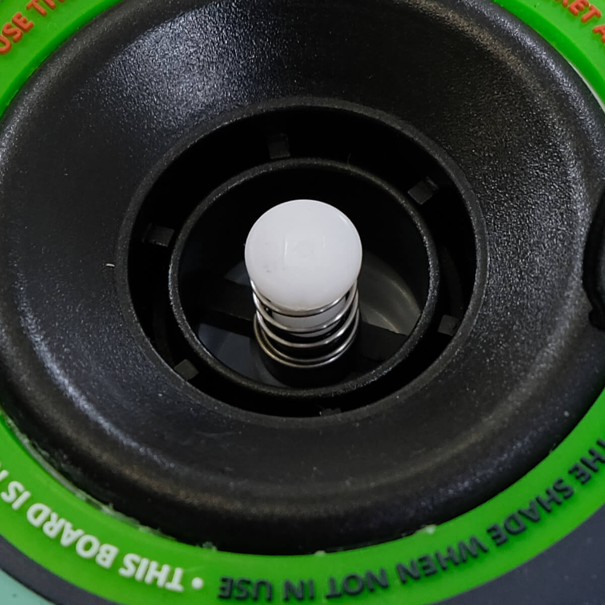 Gladiator Ventil für iSUP Board universal mit Deckel